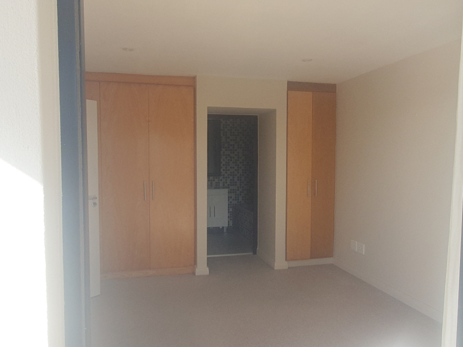 2 Bedroom Property for Sale in Oubaai Western Cape